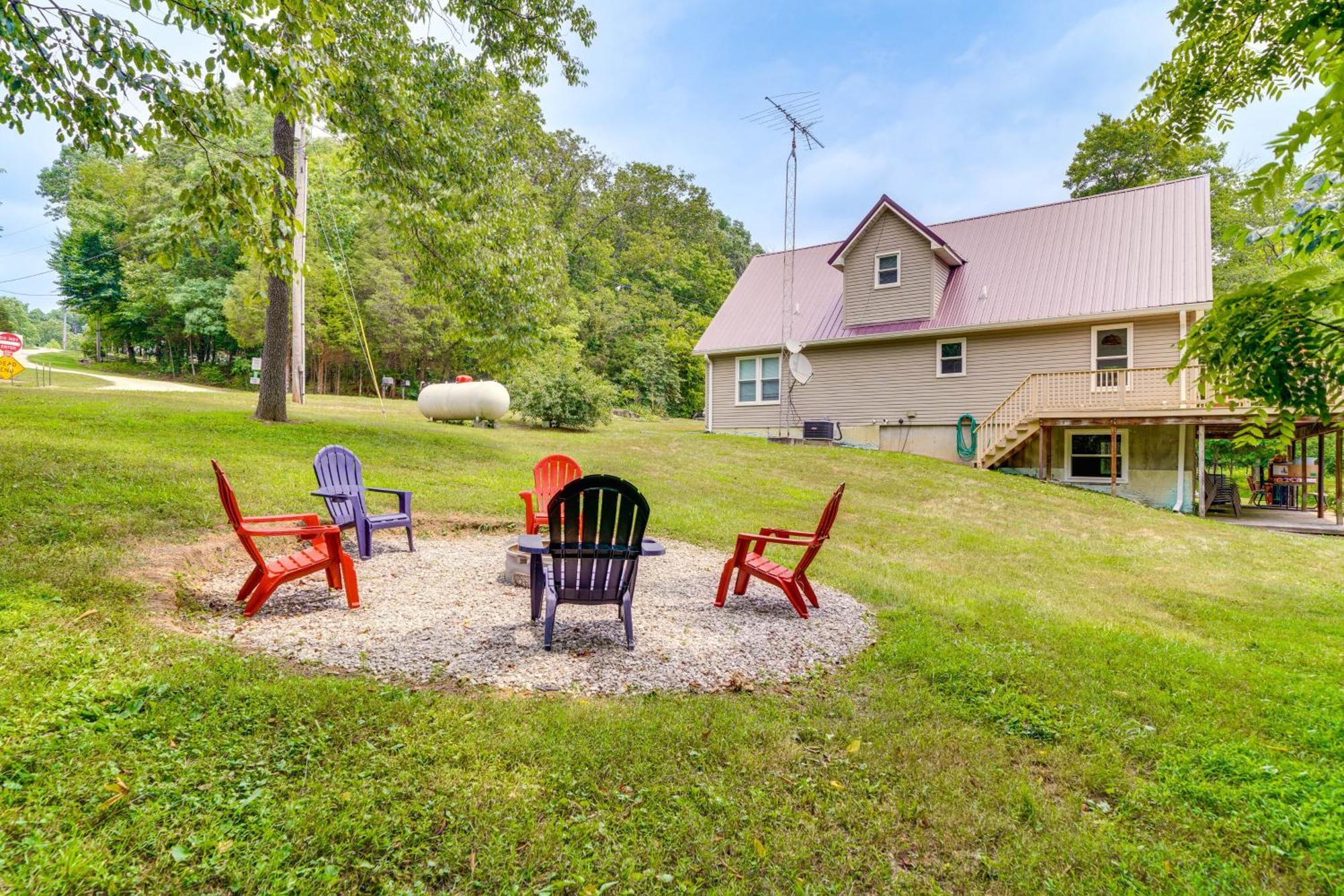 Modern Eckerty Home With Deck On Patoka Lake! Taswell Eksteriør billede