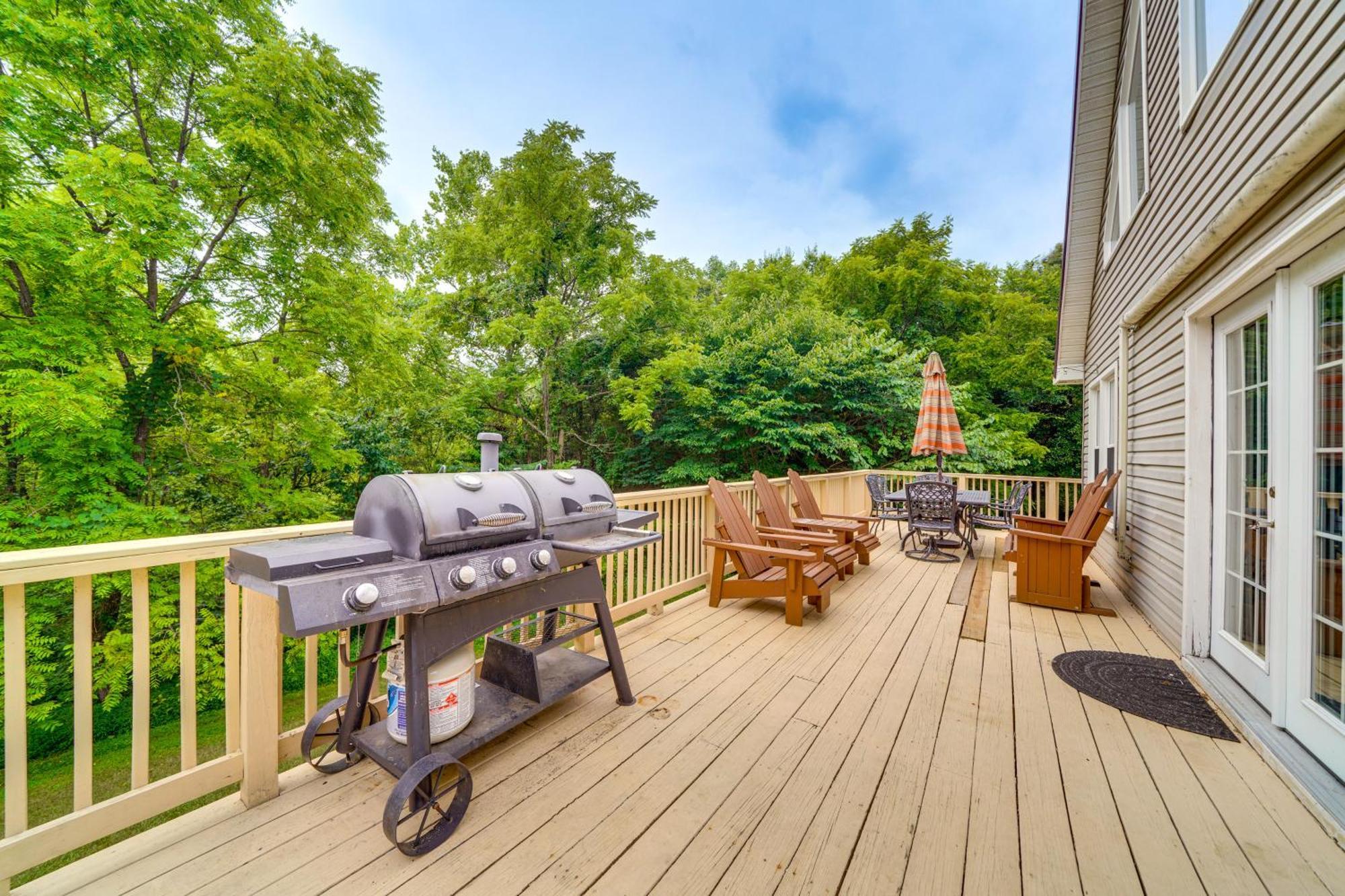 Modern Eckerty Home With Deck On Patoka Lake! Taswell Eksteriør billede